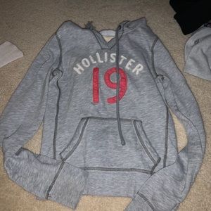 Hollister sweater